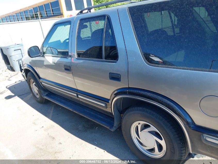 1998 Chevrolet Blazer VIN: 1GNDT13W7W2258664 Lot: 39646702