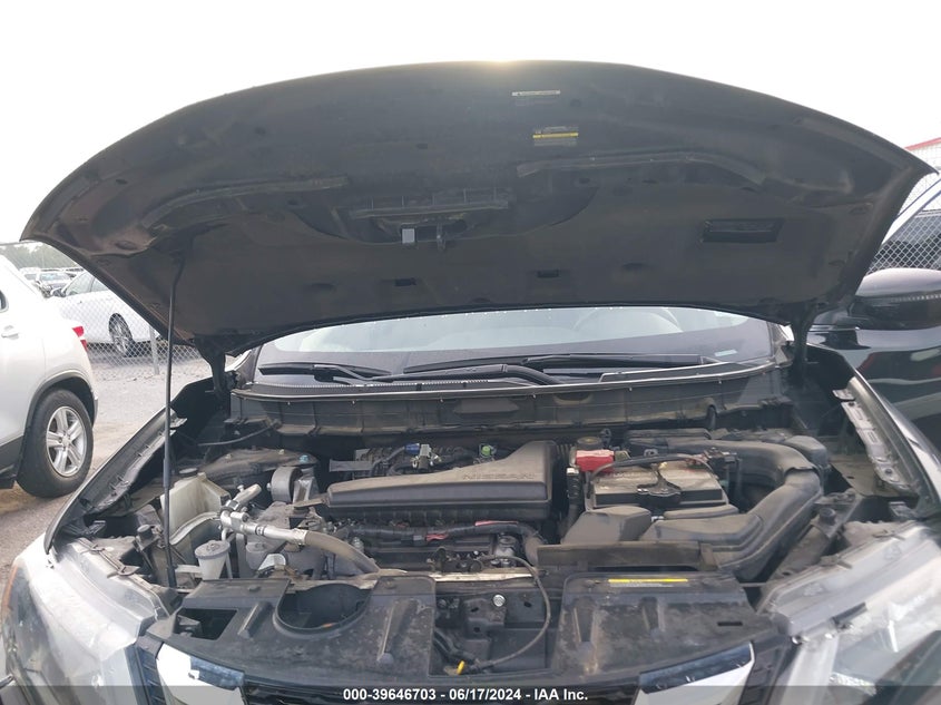 5N1AT2MT7HC889610 2017 Nissan Rogue Sv