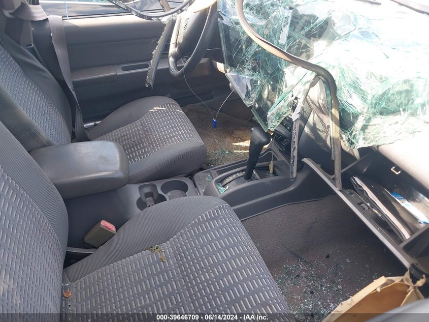 2001 Nissan Xterra Se VIN: 5N1ED28TX1C589705 Lot: 39646709