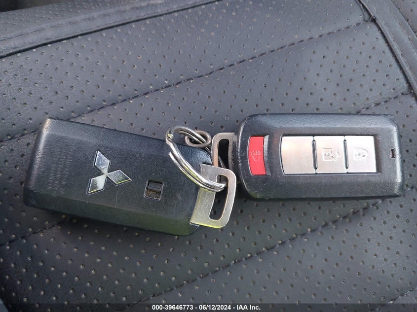 2015 Mitsubishi Outlander Se VIN: JA4AD3A3XFZ004980 Lot: 39646773