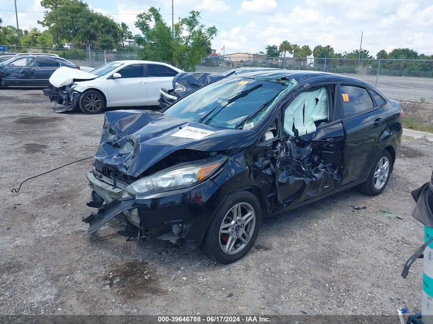 VIN 3FADP4BJ7KM161526 2019 FORD FIESTA SE