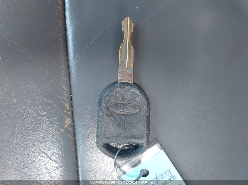 2005 Ford F-150 Stx/Xl/Xlt VIN: 1FTRF14W15NB09586 Lot: 39646888