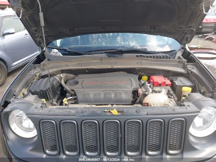 2018 Jeep Renegade Trailhawk 4X4 VIN: ZACCJBCB0JPJ02118 Lot: 39646907