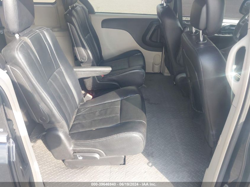 2013 Chrysler Town & Country Touring VIN: 2C4RC1BG9DR690227 Lot: 39646940