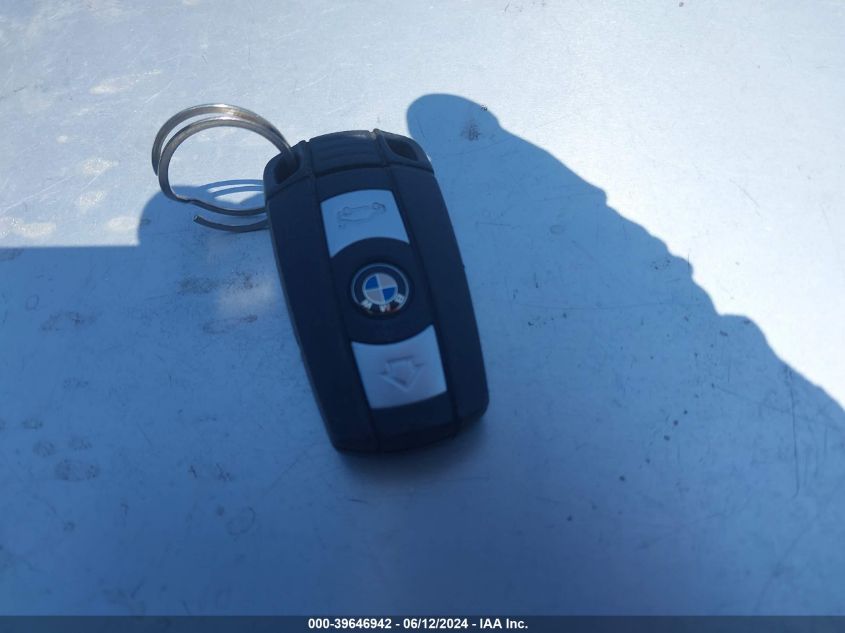 2007 BMW 328I VIN: WBAWV13527P117585 Lot: 39646942