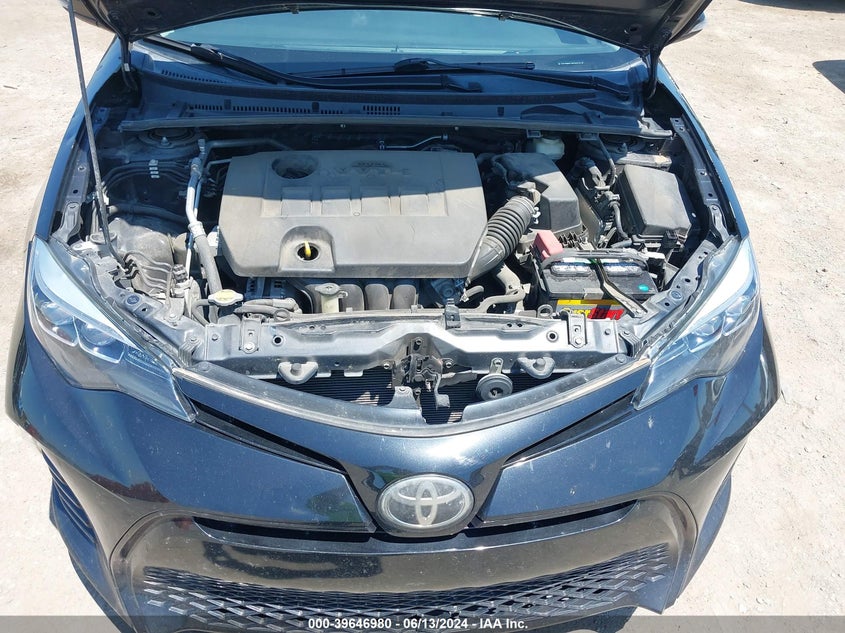 2017 Toyota Corolla Se VIN: 5YFBURHE3HP668782 Lot: 39646980