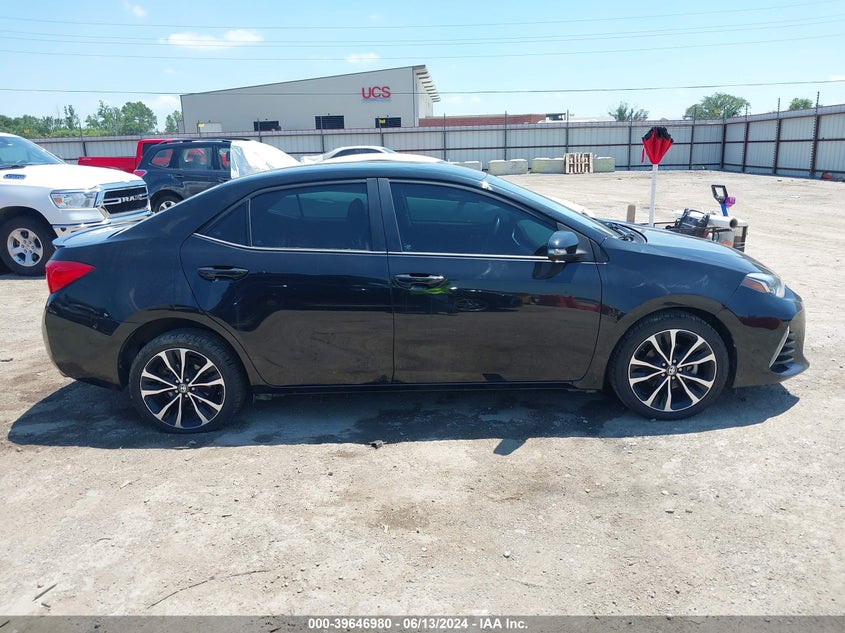 2017 Toyota Corolla Se VIN: 5YFBURHE3HP668782 Lot: 39646980