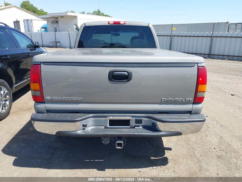 1999 Chevrolet Silverado 1500 Ls VIN: 2GCEC19T3X1143474 Lot: 39647005