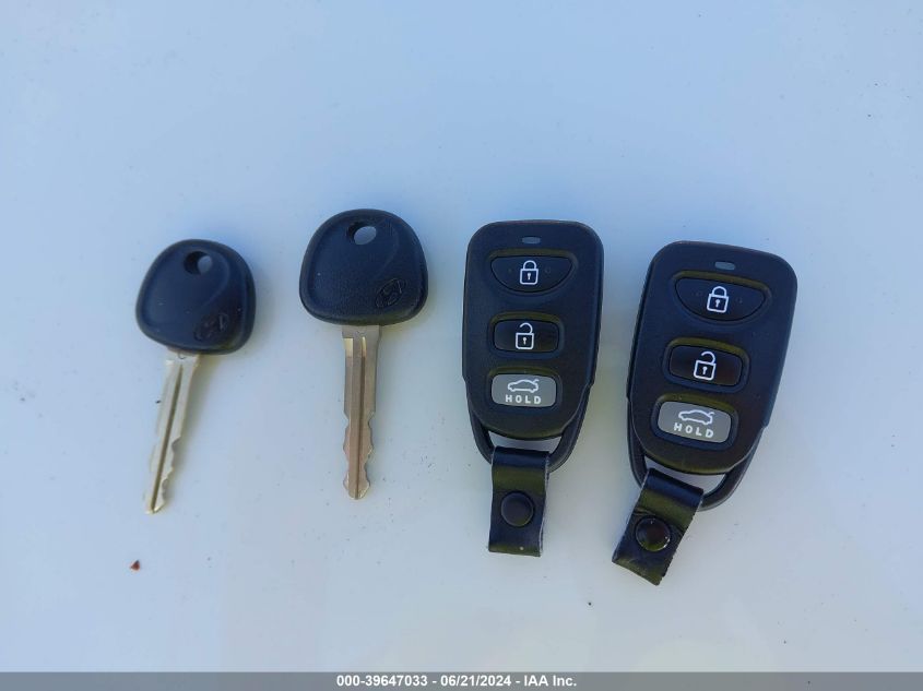 2019 Hyundai Elantra Se VIN: 5NPD74LF9KH406935 Lot: 39647033