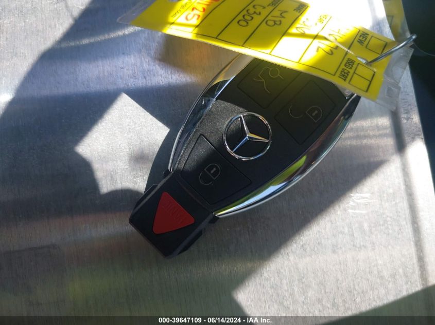 2016 Mercedes-Benz C 300 4Matic/Luxury 4Matic/Sport 4Matic VIN: WDDWF4KB3GR146872 Lot: 39647109