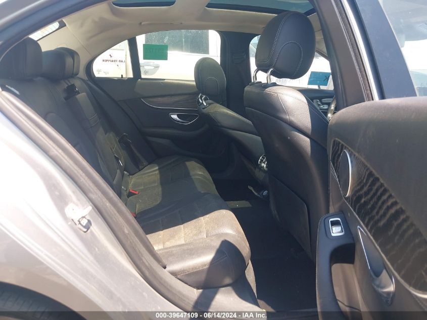 2016 Mercedes-Benz C 300 4Matic/Luxury 4Matic/Sport 4Matic VIN: WDDWF4KB3GR146872 Lot: 39647109