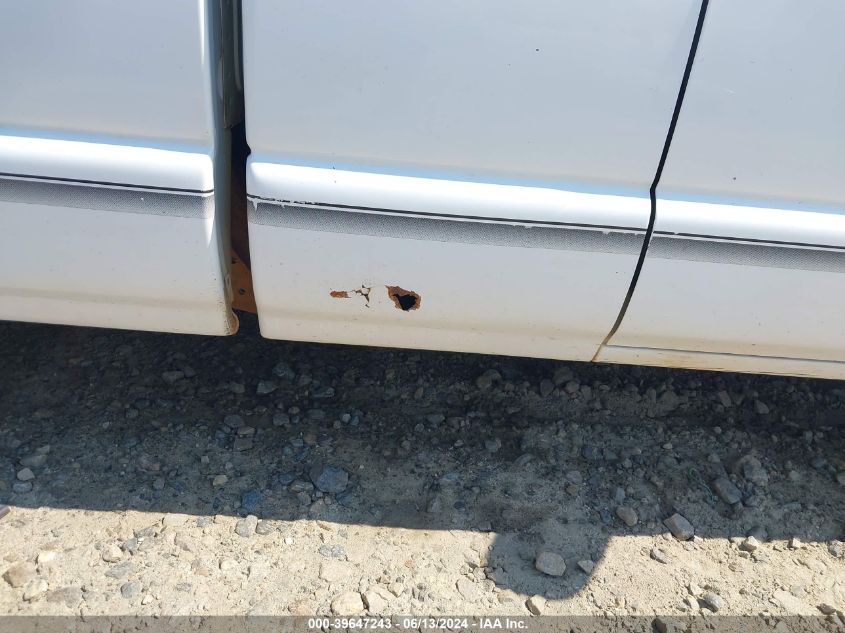 1999 GMC Sonoma Sls VIN: 1GTCS19X7X8508913 Lot: 39647243