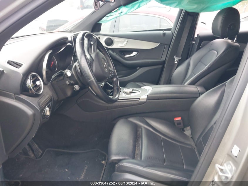 2019 MERCEDES-BENZ GLC 300 VIN: WDC0G4JB4KV178190