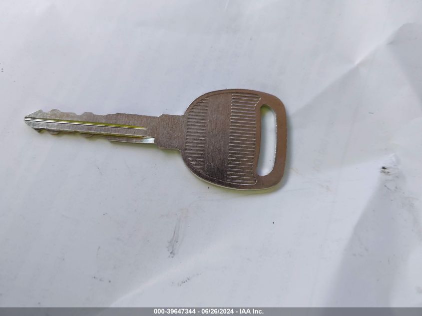 2003 Chevrolet Tahoe Lt VIN: 1GNEC13Z63R151249 Lot: 39647344