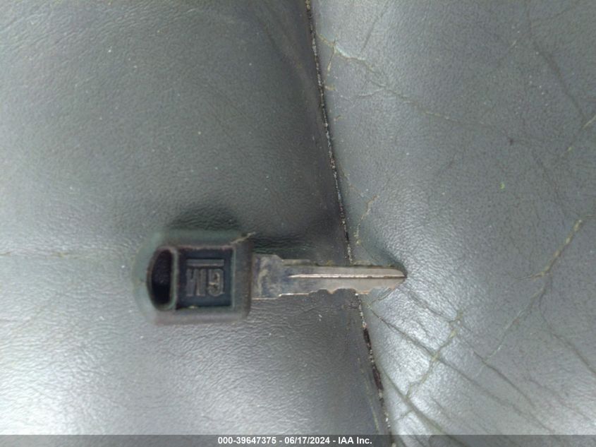 1997 Chevrolet Tahoe Lt VIN: 1GNEK13R4VJ412687 Lot: 39647375