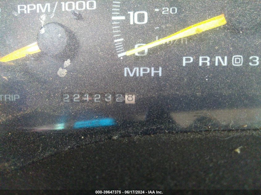 1997 Chevrolet Tahoe Lt VIN: 1GNEK13R4VJ412687 Lot: 39647375