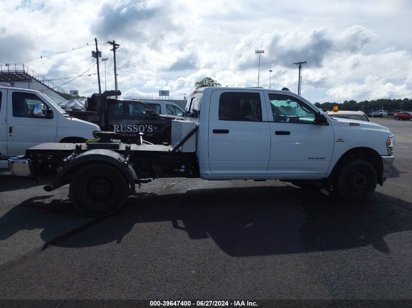 2019 Ram 3500 Tradesman 4X4 8' Box VIN: 3C63RRGL2KG543122 Lot: 39647400