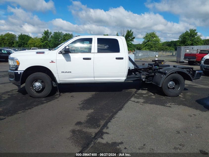2019 Ram 3500 Tradesman 4X4 8' Box VIN: 3C63RRGL2KG543122 Lot: 39647400