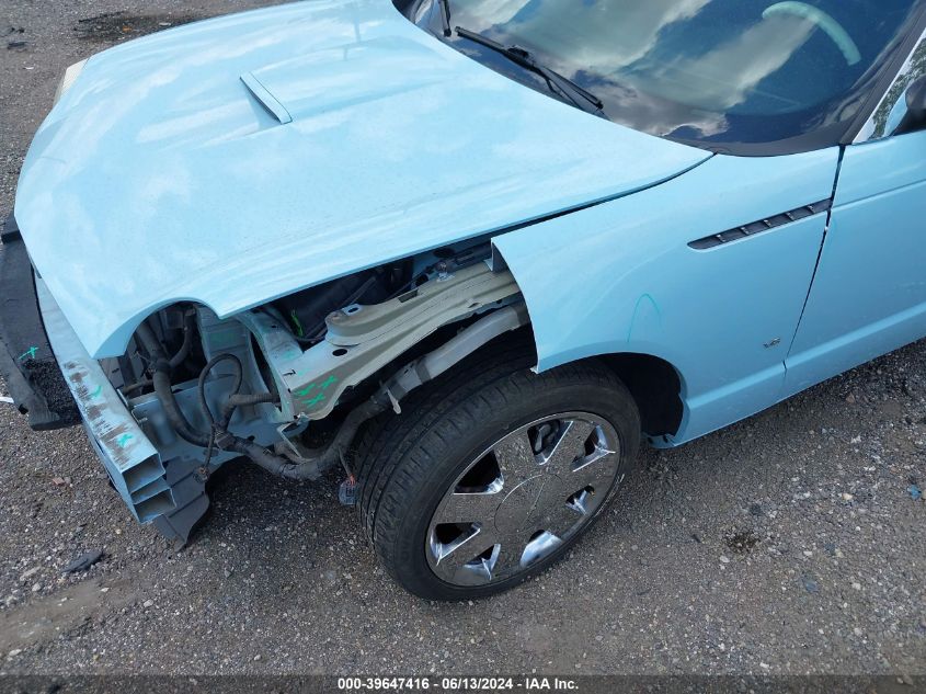 2003 Ford Thunderbird VIN: 1FAHP60A53Y114484 Lot: 39647416