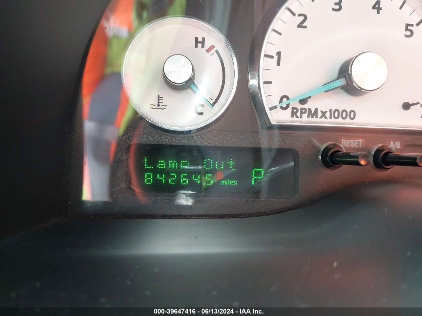 2003 Ford Thunderbird VIN: 1FAHP60A53Y114484 Lot: 39647416