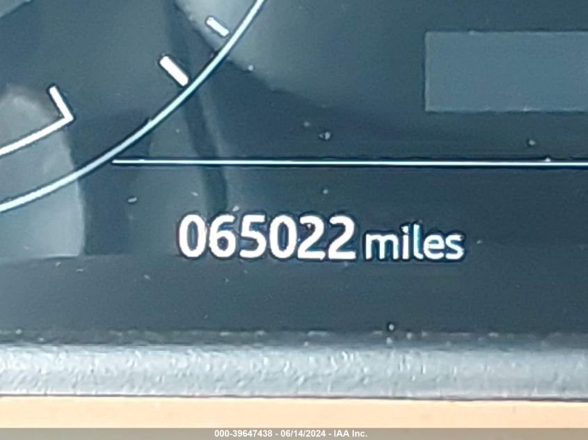 2018 Land Rover Range Rover Velar P380 First Edition/P380 Hse R-Dynamic VIN: SALYM2RV8JA756584 Lot: 39647438