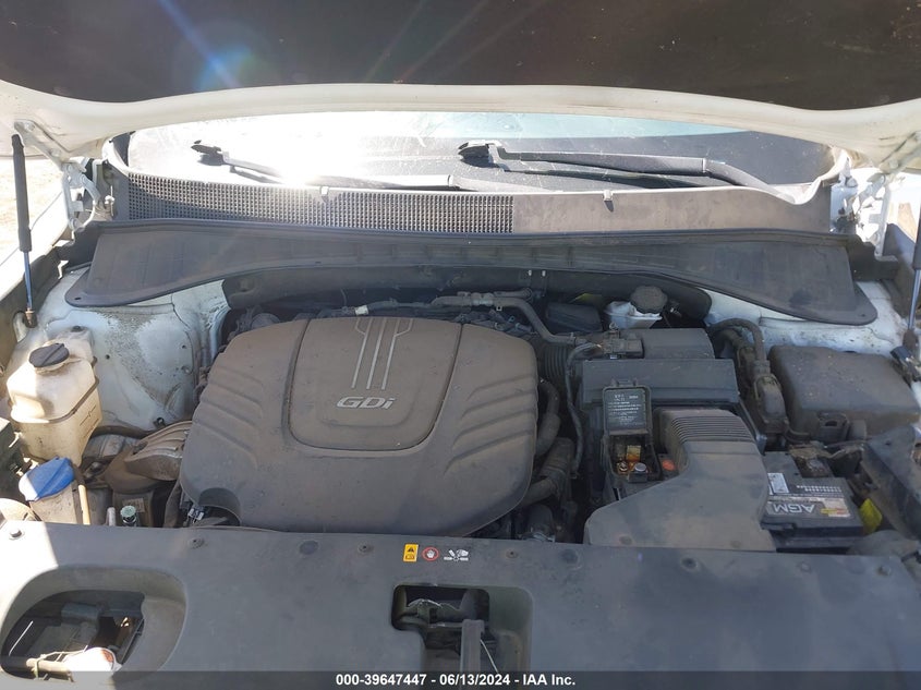 2016 Kia Sorento 3.3L Sxl VIN: 5XYPKDA52GG090797 Lot: 39647447