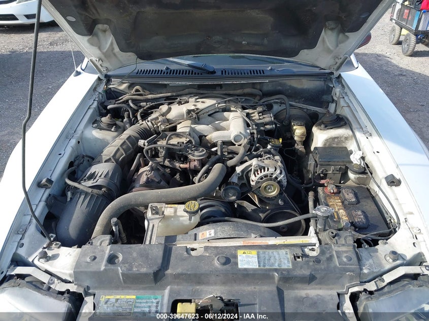 2004 Ford Mustang VIN: 1FAFP40654F186354 Lot: 39647623