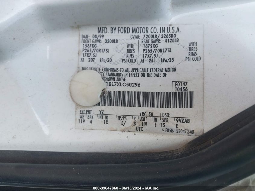1999 Ford Expedition Eddie Bauer/Xlt VIN: 1FMPU18L7XLC50296 Lot: 39647860