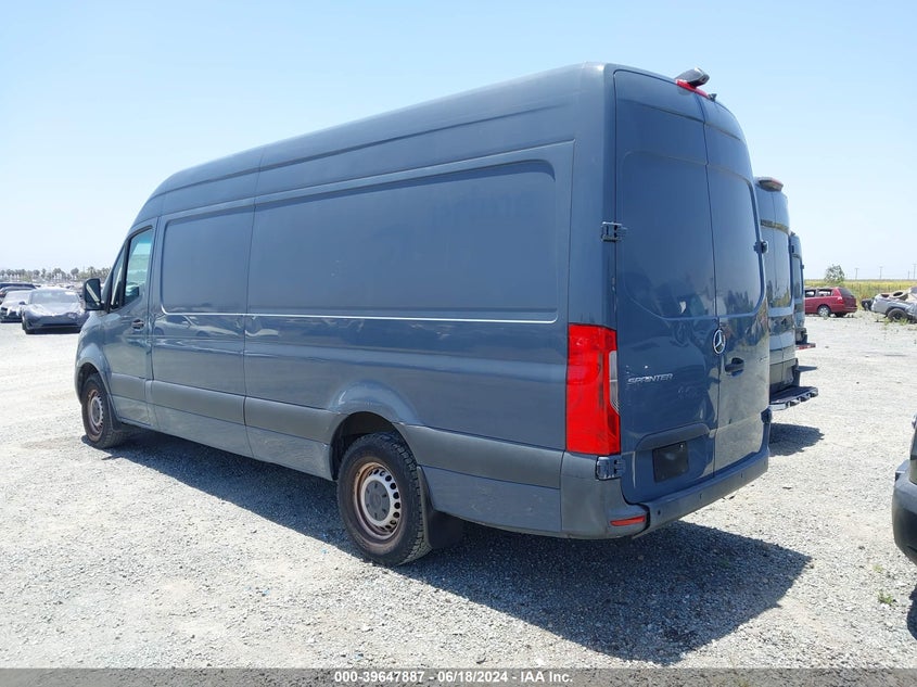 2019 Mercedes-Benz Sprinter 2500 High Roof V6 VIN: WD4PF1CD5KP137680 Lot: 39647887