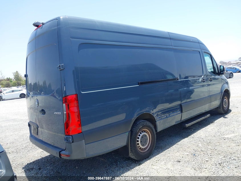 2019 Mercedes-Benz Sprinter 2500 High Roof V6 VIN: WD4PF1CD5KP137680 Lot: 39647887