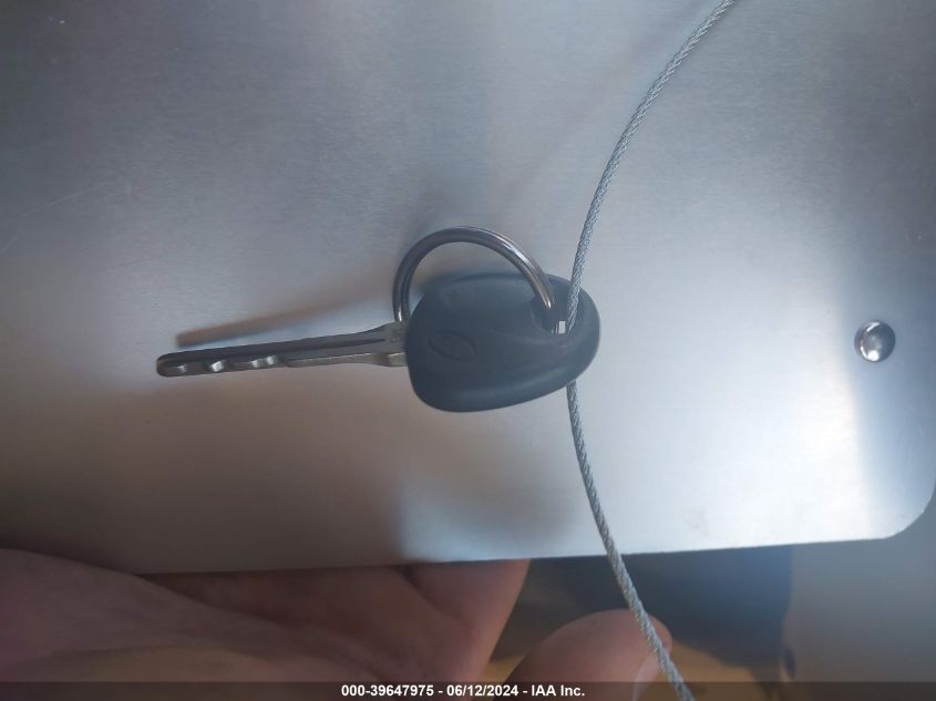 2009 Kia Optima Lx VIN: KNAGE228795292158 Lot: 39647975