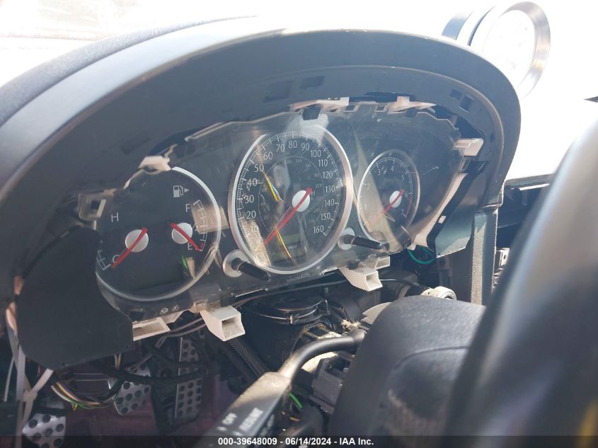 2004 Chrysler Crossfire VIN: 1C3AN69L84X003705 Lot: 39648009