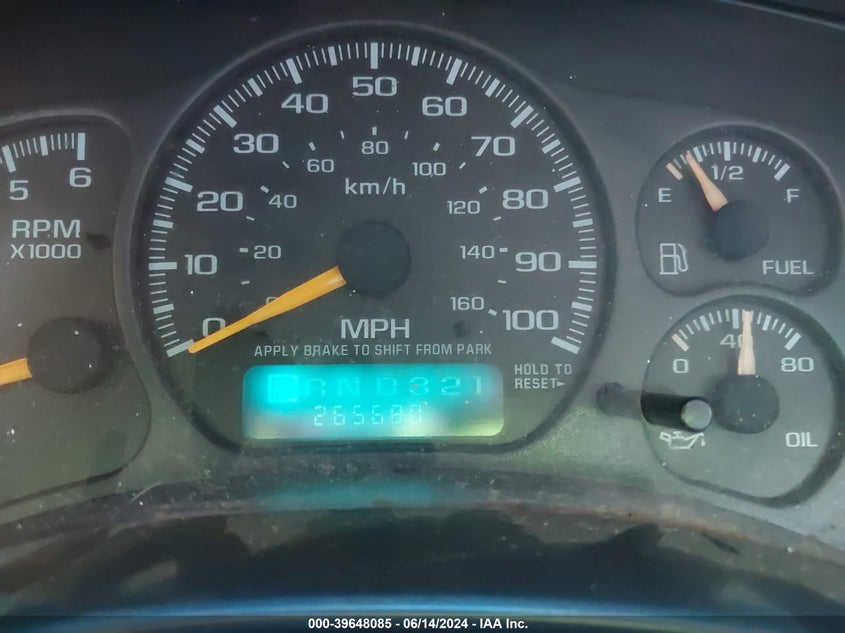 2001 Chevrolet Silverado 1500 VIN: 1GCEK19V71E266138 Lot: 39648085