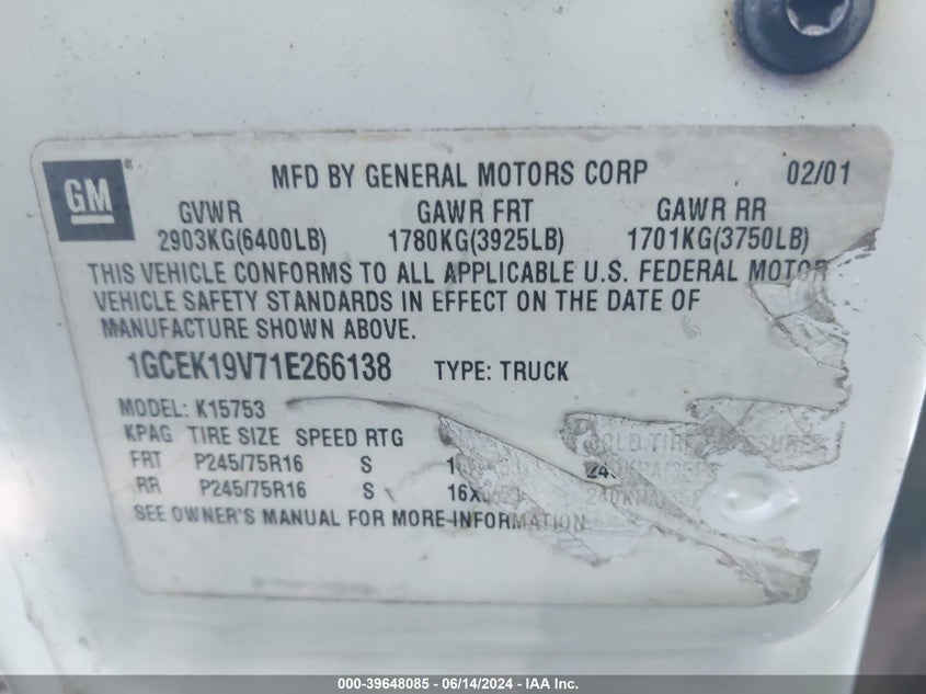 2001 Chevrolet Silverado 1500 VIN: 1GCEK19V71E266138 Lot: 39648085