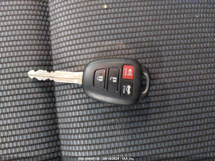 2014 Toyota Corolla S Plus VIN: 5YFBURHE7EP024522 Lot: 39648138