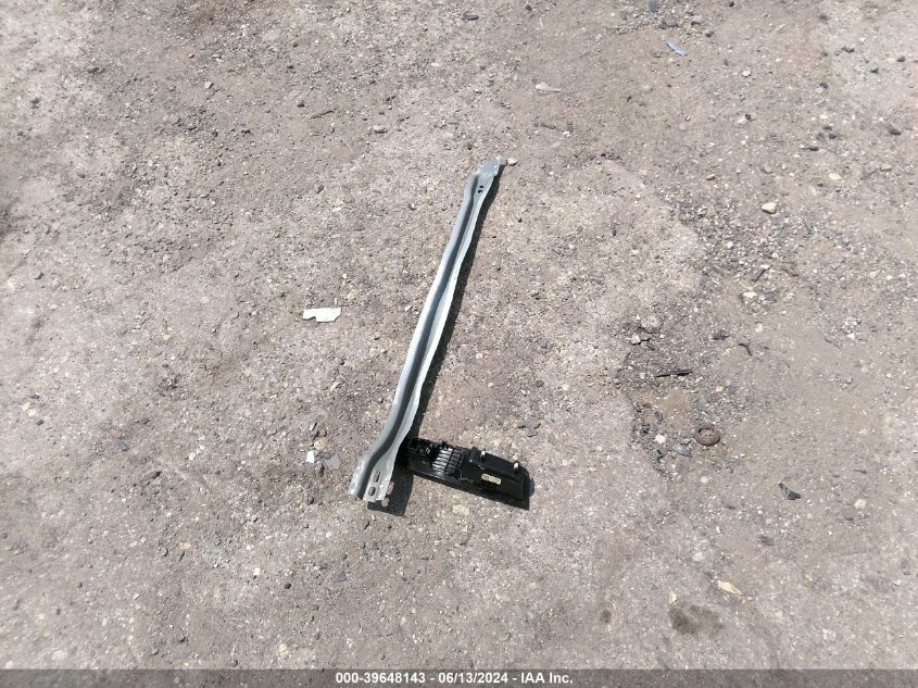 2016 Ford Edge Sel VIN: 2FMPK4J9XGBB81805 Lot: 39648143