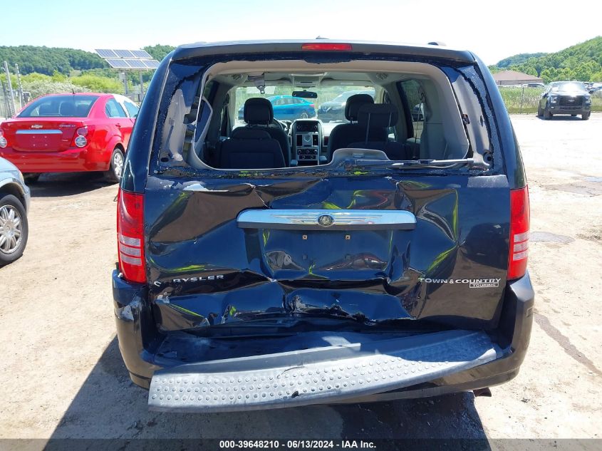 2010 Chrysler Town & Country Touring VIN: 2A4RR5D14AR451351 Lot: 39648210