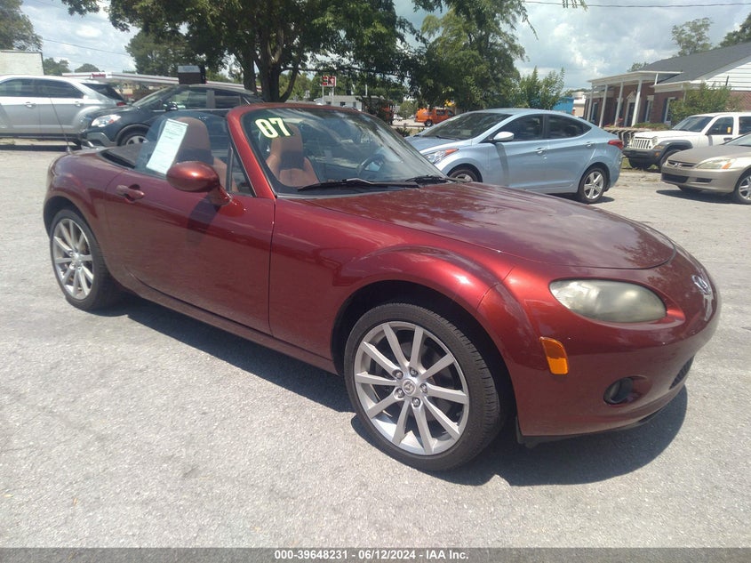 2007 Mazda Mx-5 Grand Touring VIN: JM1NC25F470125700 Lot: 39648231