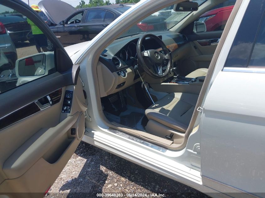 2012 Mercedes-Benz C 250 Luxury/Sport VIN: WDDGF4HBXCA610485 Lot: 39648283