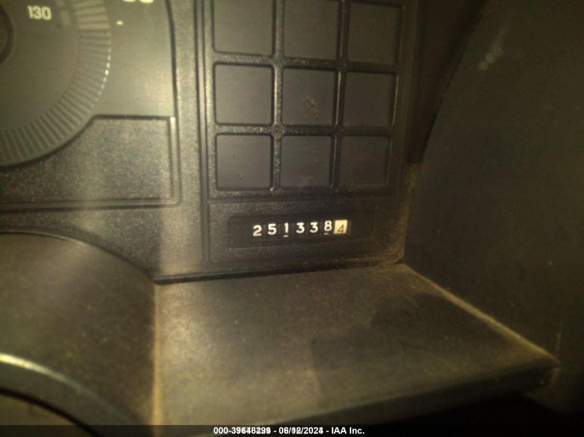 1988 Chevrolet Gmt-400 K1500 VIN: 1GCDK14HXJZ172924 Lot: 39648299