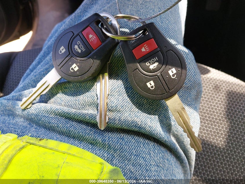 2017 Nissan Sentra S VIN: 3N1AB7AP5HY280599 Lot: 39648350