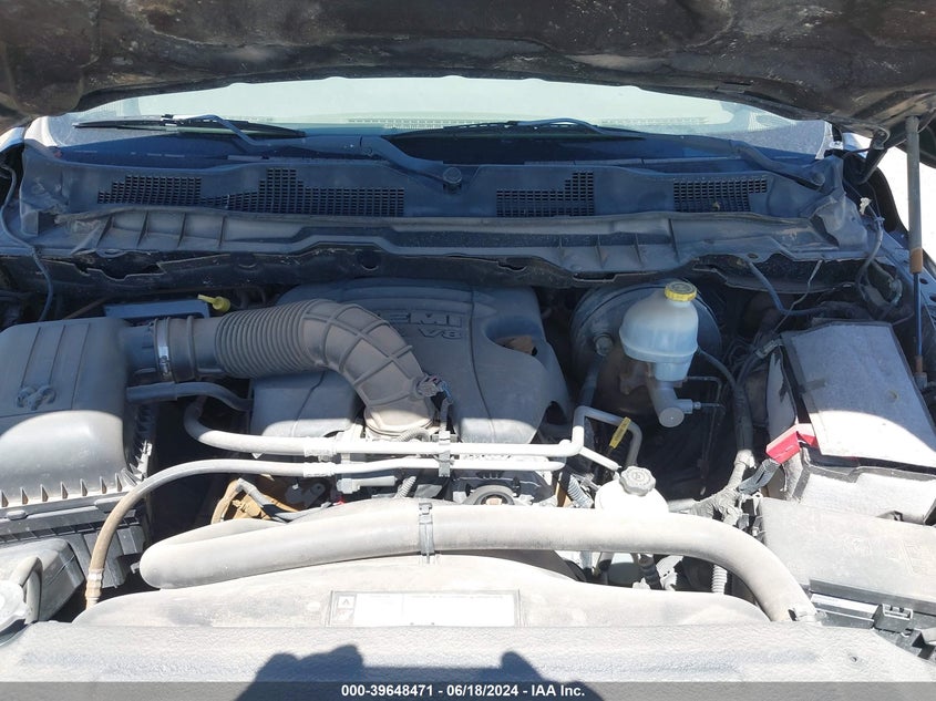 2009 Dodge Ram 1500 Slt/Sport/Trx VIN: 1D3HB18T39S700962 Lot: 39648471