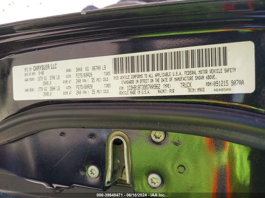 2009 Dodge Ram 1500 Slt/Sport/Trx VIN: 1D3HB18T39S700962 Lot: 39648471