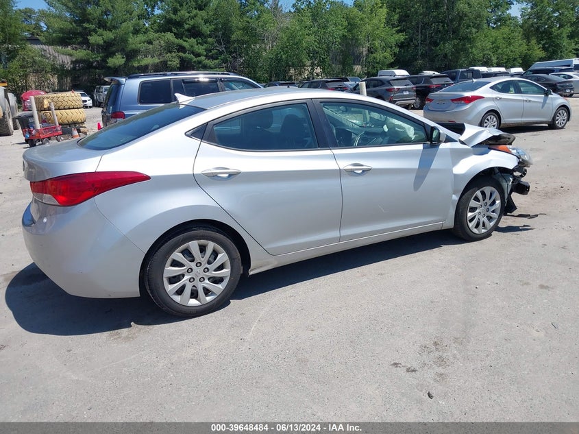 2012 HYUNDAI ELANTRA VIN: 5NPDH4AE9CH068705