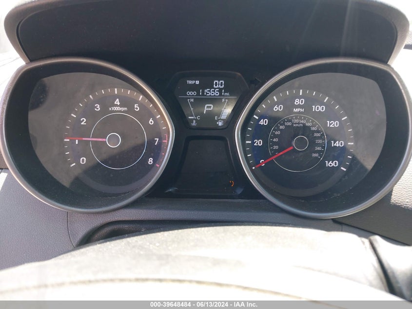 2012 HYUNDAI ELANTRA VIN: 5NPDH4AE9CH068705