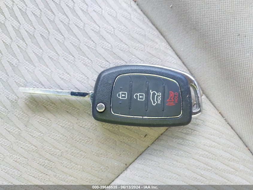 2013 Hyundai Santa Fe Sport VIN: 5XYZU3LB3DG019037 Lot: 39648535