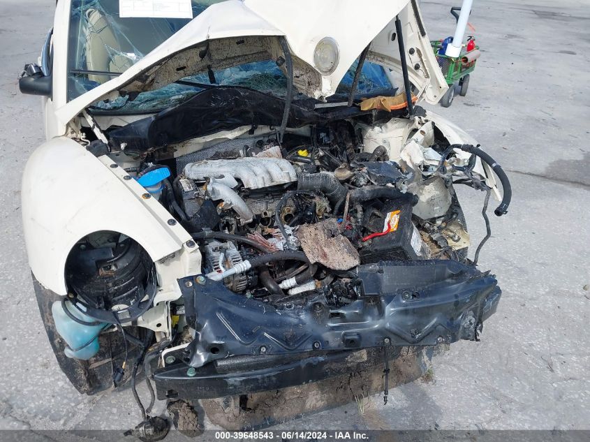 2005 Volkswagen New Beetle Gls VIN: 3VWCM31Y15M311087 Lot: 39648543