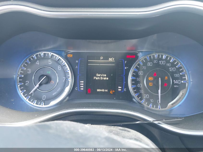 2015 Chrysler 200 Limited VIN: 1C3CCCAB8FN657733 Lot: 39648563