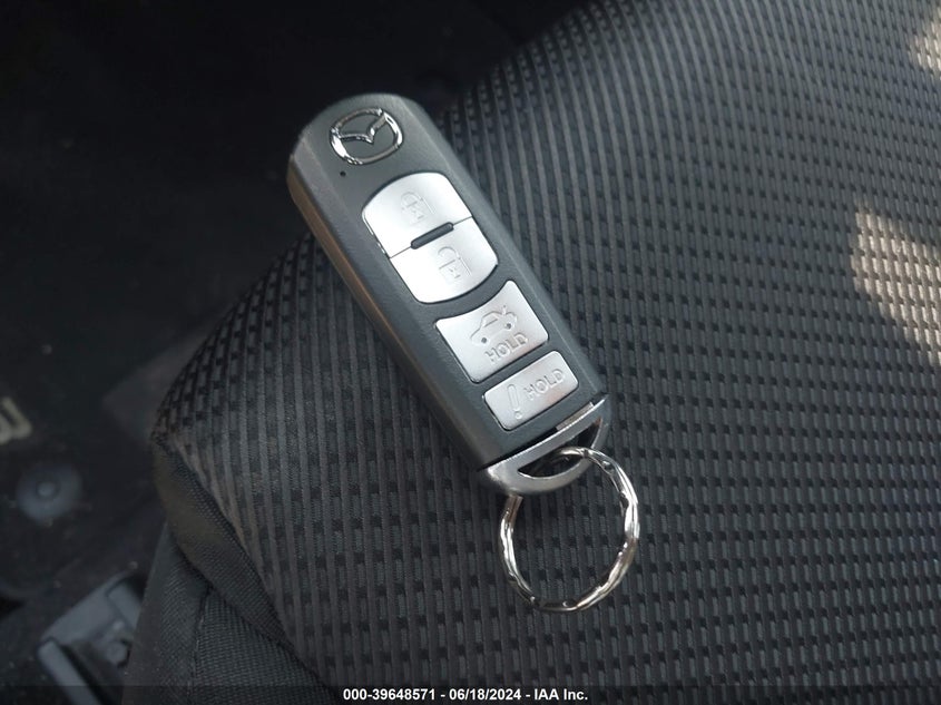 2017 MAZDA MAZDA3 SPORT - JM1BN1U7XH1101611