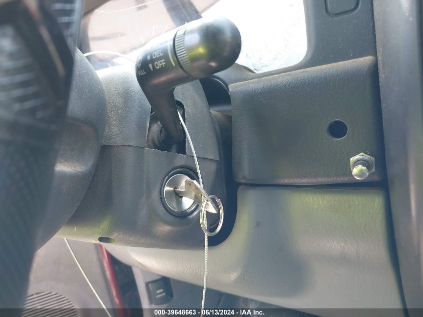 1998 Jeep Cherokee Sport/Classic VIN: 1J4FJ68S2WL284586 Lot: 39648663